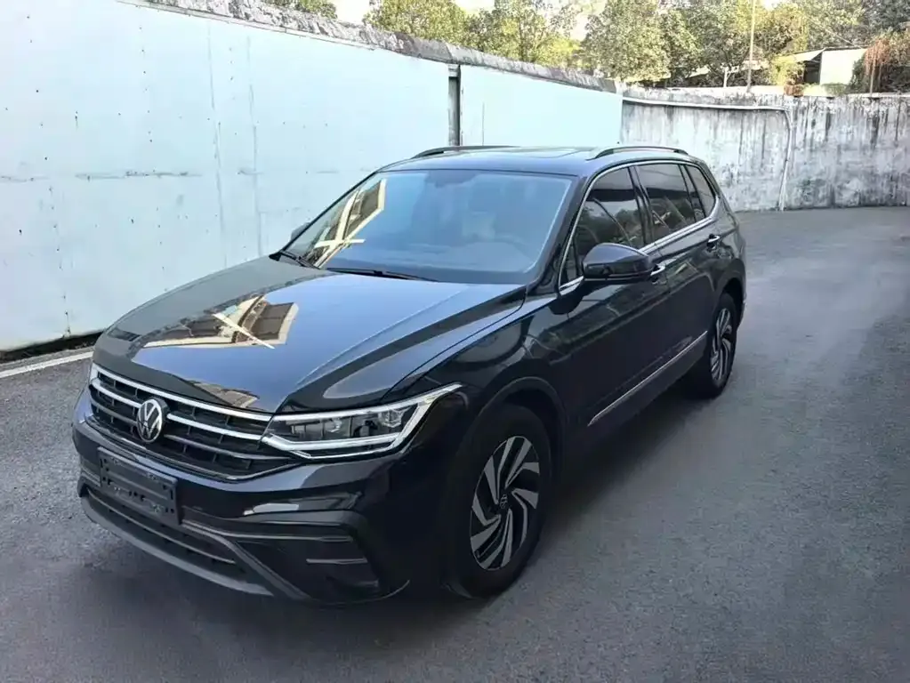 Volkswagen Tiguan L 2024 из CN, фото 1