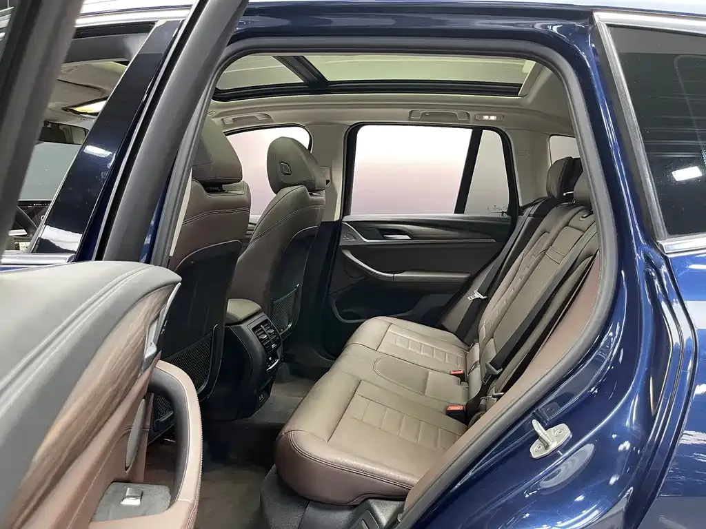 BMW X3 2021 из CN, фото 6