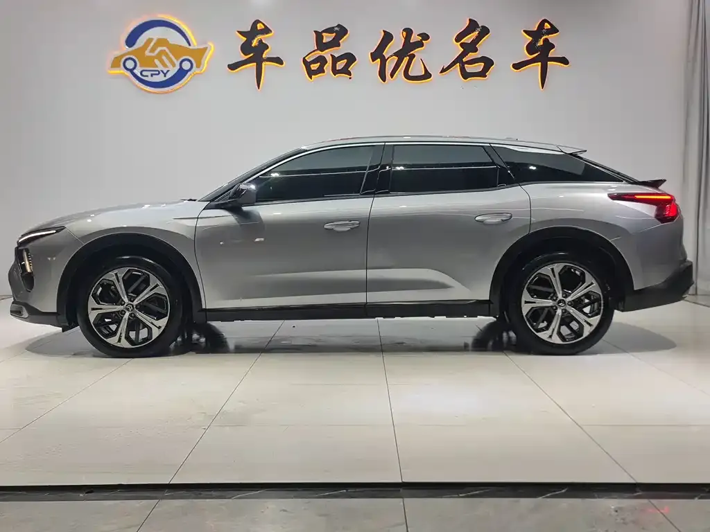 Citroen C5 X 2022 из CN, фото 4