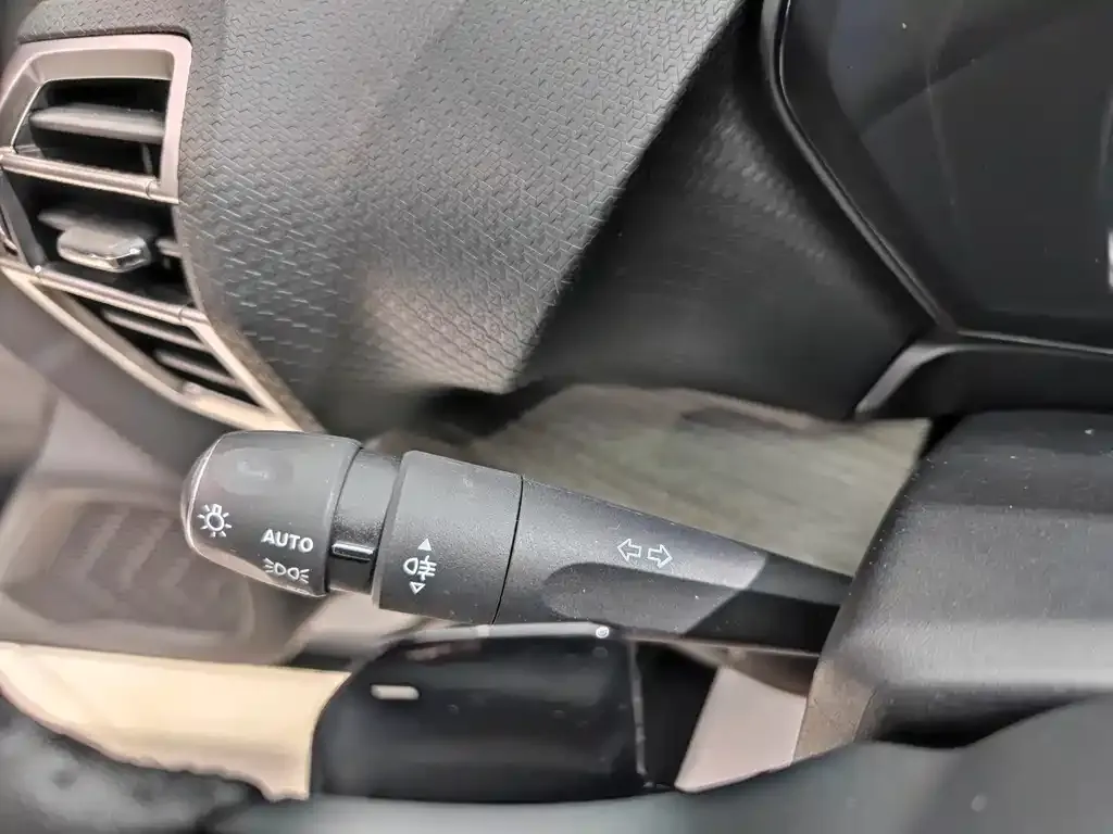 Citroen C5 X 2022 из CN, фото 8