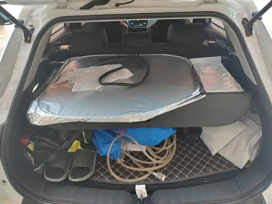 [object Object] Corolla Cross 2023 из CN, фото 4