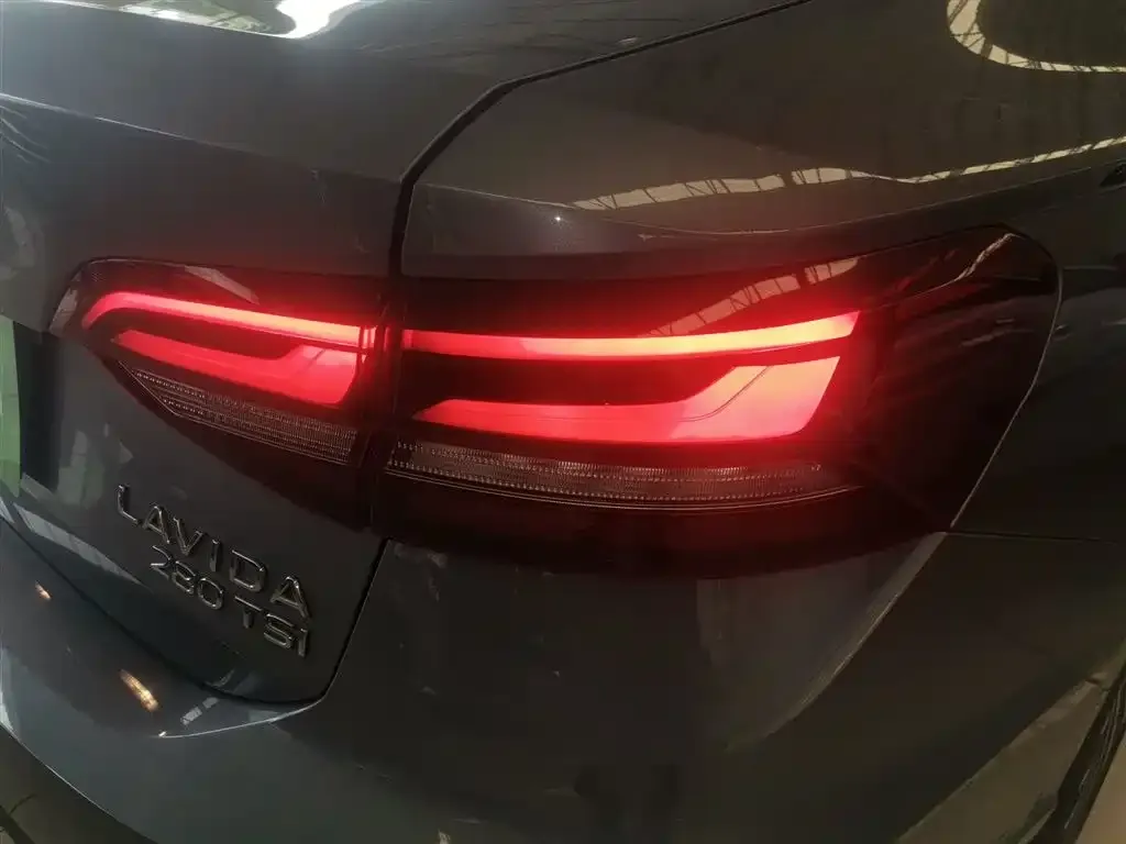 Volkswagen Lavida 2022 из CN, фото 6