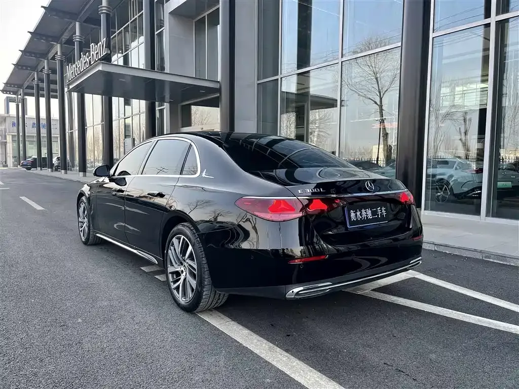 Mercedes-Benz E-Class 2024 из CN, фото 9