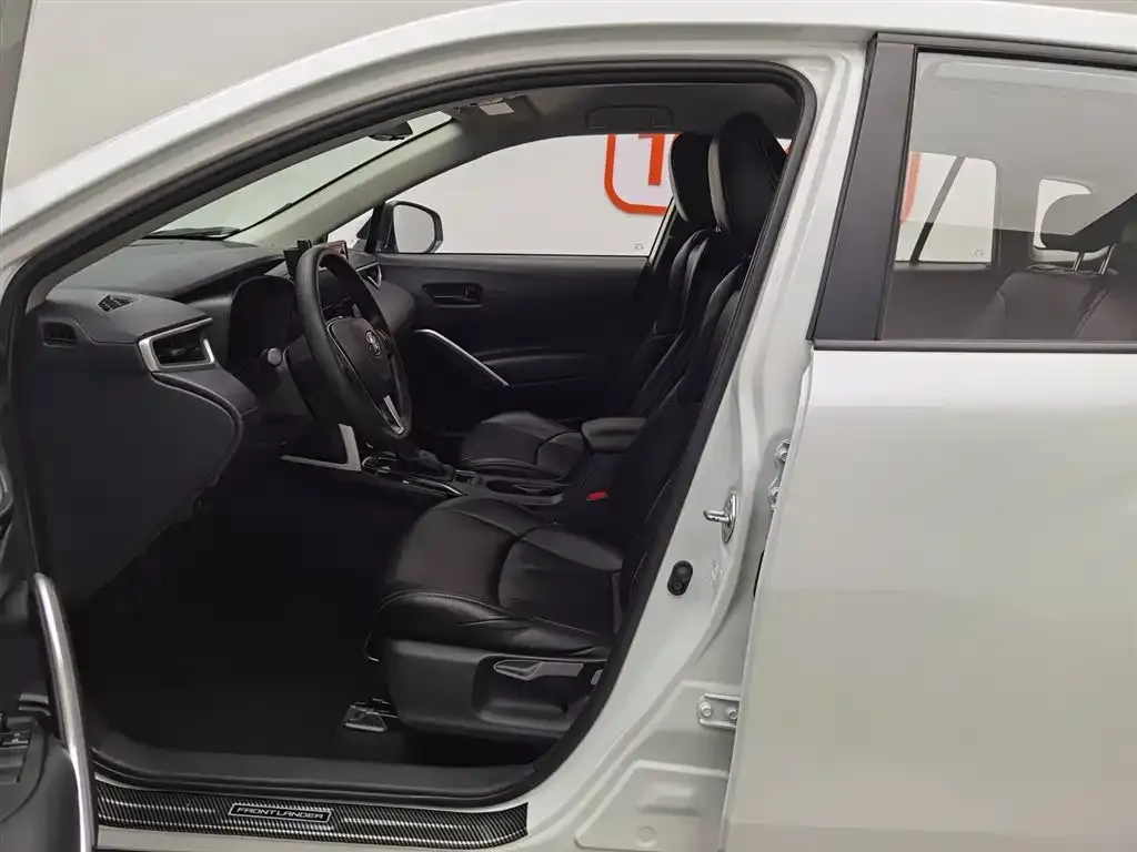 Toyota Frontlander 2024 из CN, фото 9