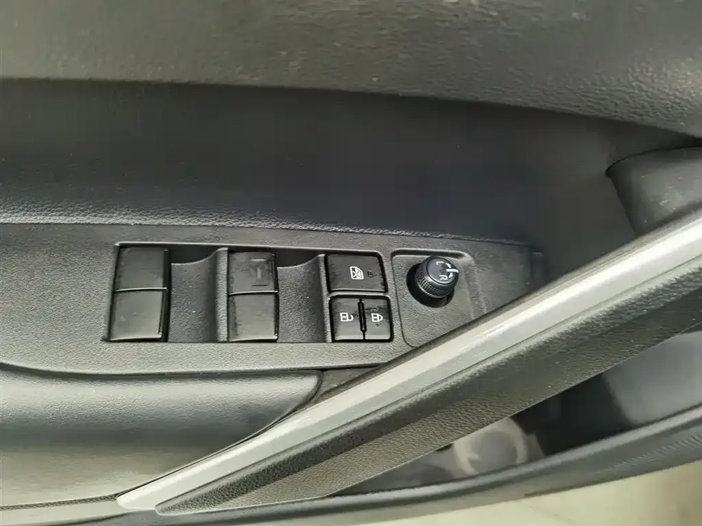 Toyota Frontlander 2024 из CN, фото 7