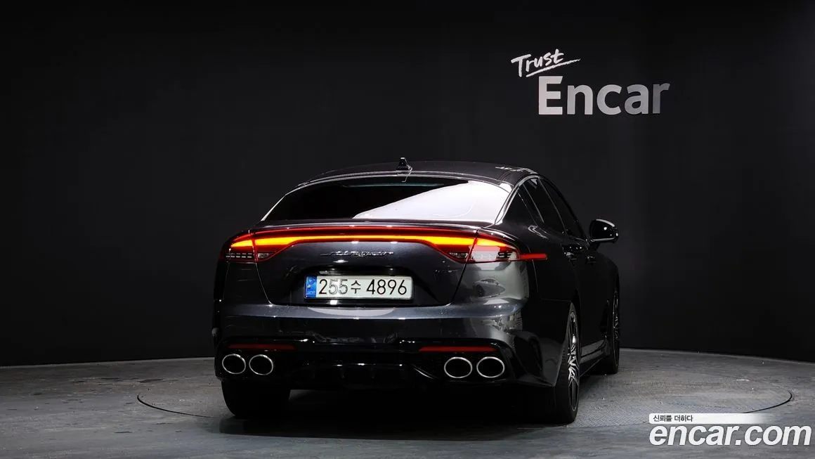 Kia Stinger — фото 10