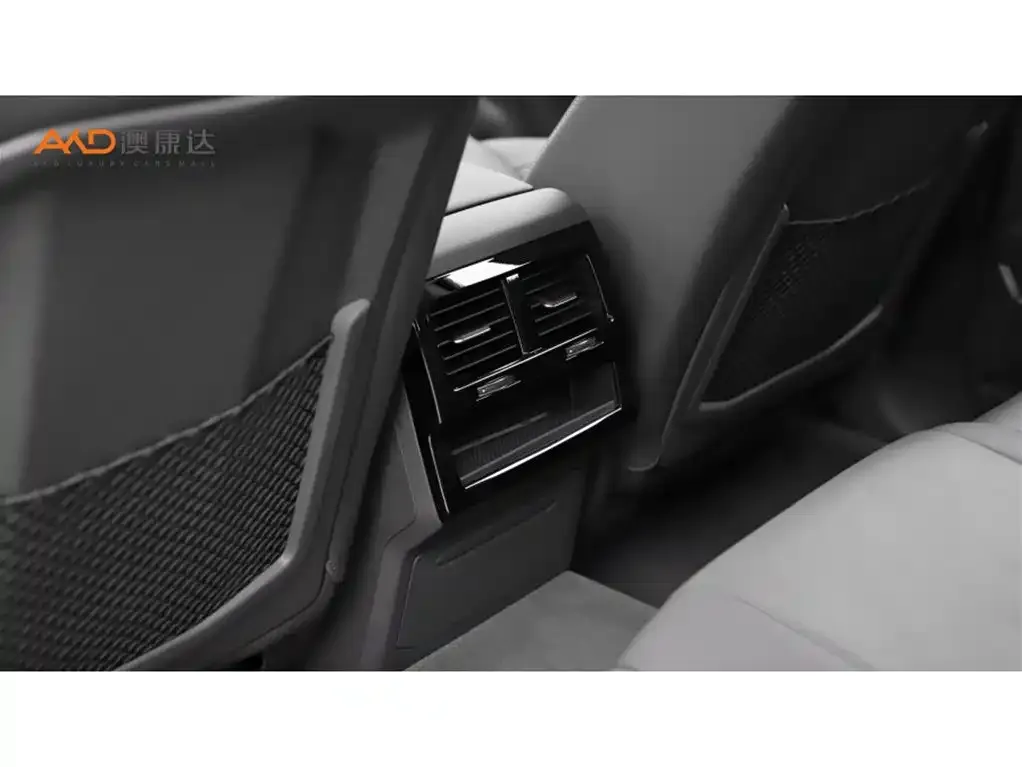 Volkswagen Touareg 2023 из CN, фото 10