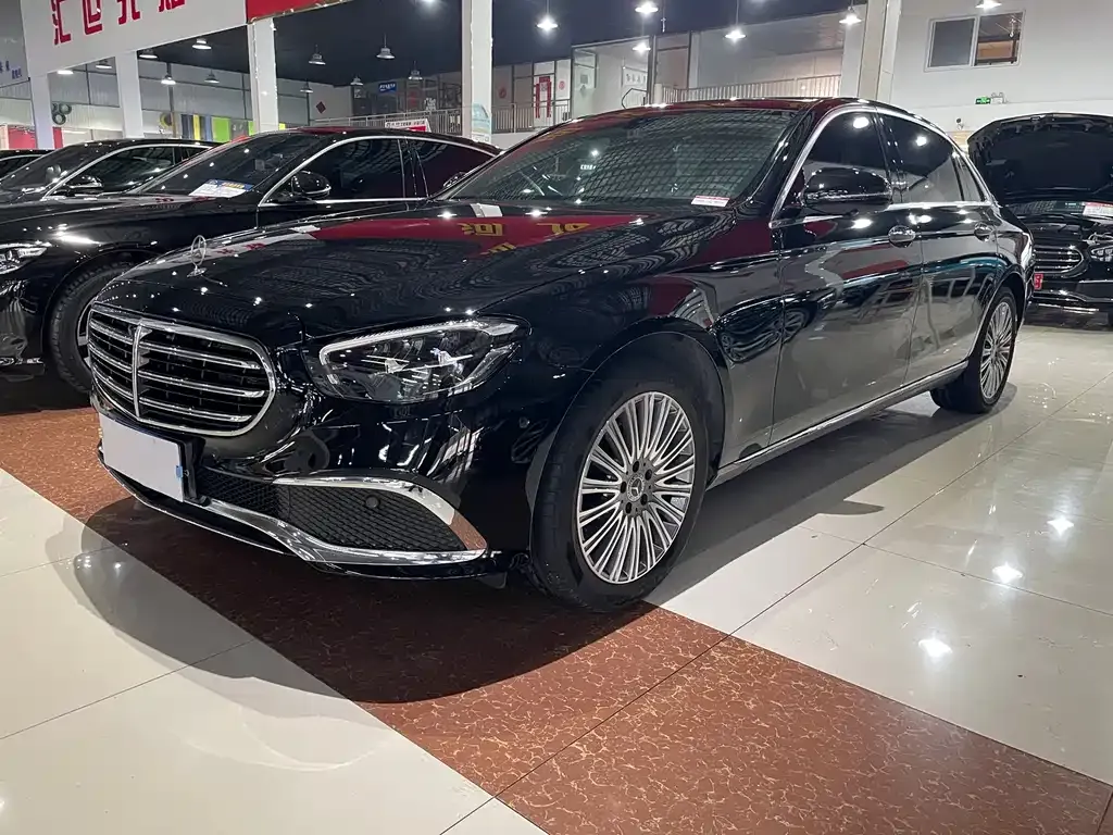 Mercedes-Benz E-Class 2023 из CN, фото 1