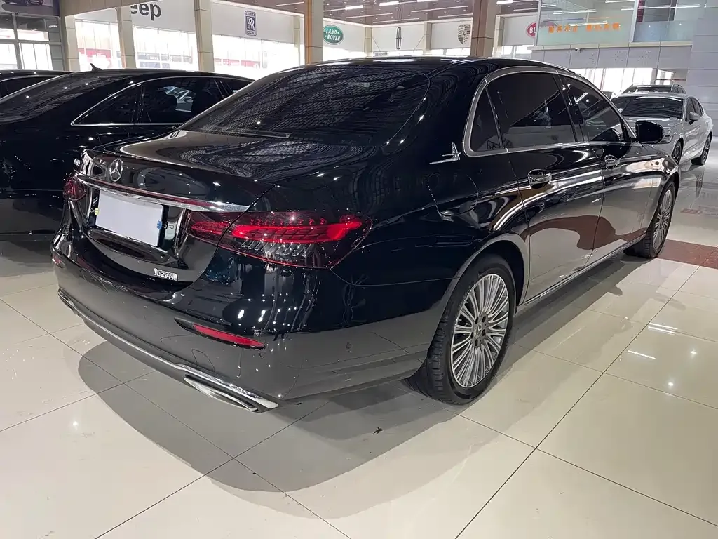 Mercedes-Benz E-Class 2023 из CN, фото 8