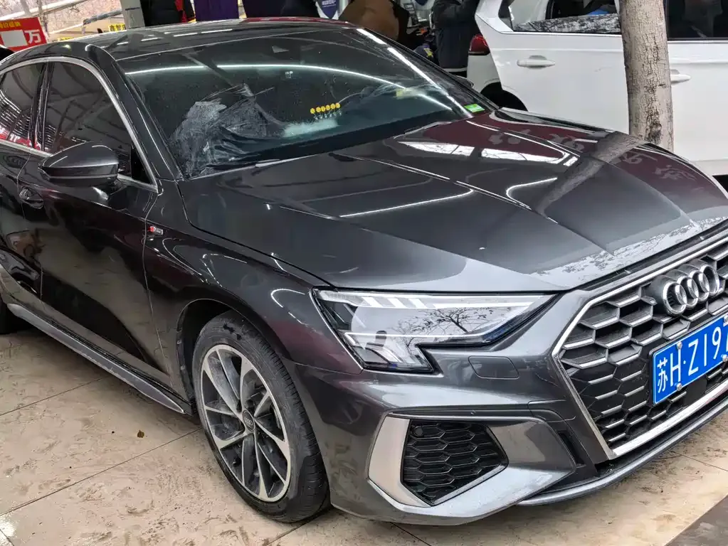 Audi A3 2023 из CN, фото 6