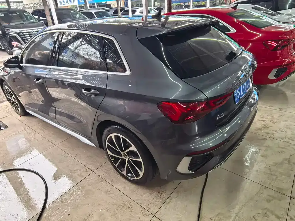 Audi A3 2023 из CN, фото 5
