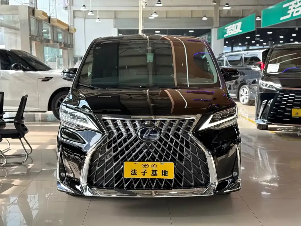 Lexus LM 2021 из CN, фото 9
