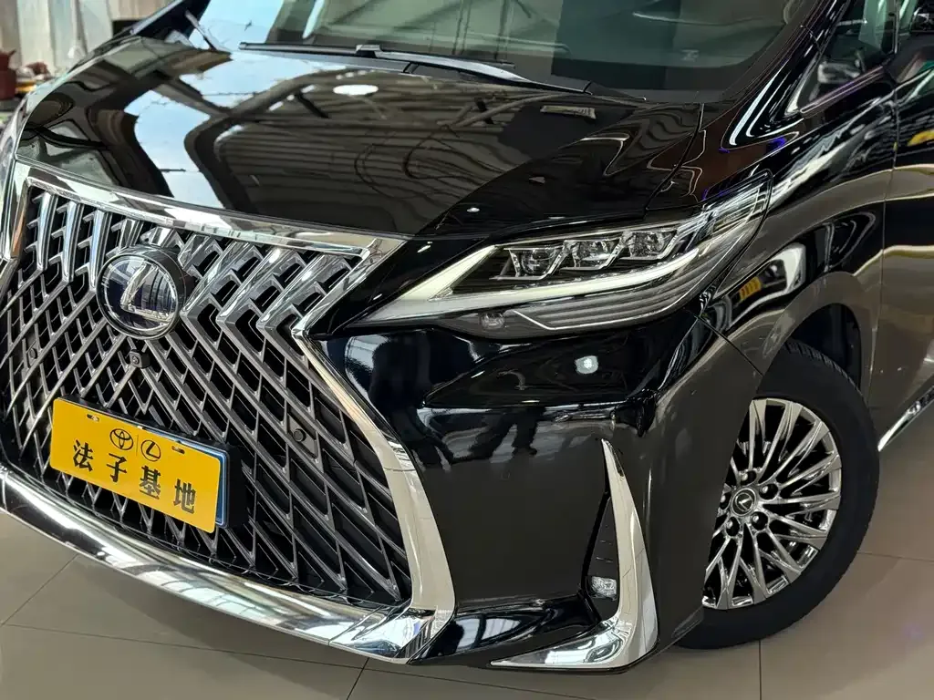 Lexus LM 2021 из CN, фото 6