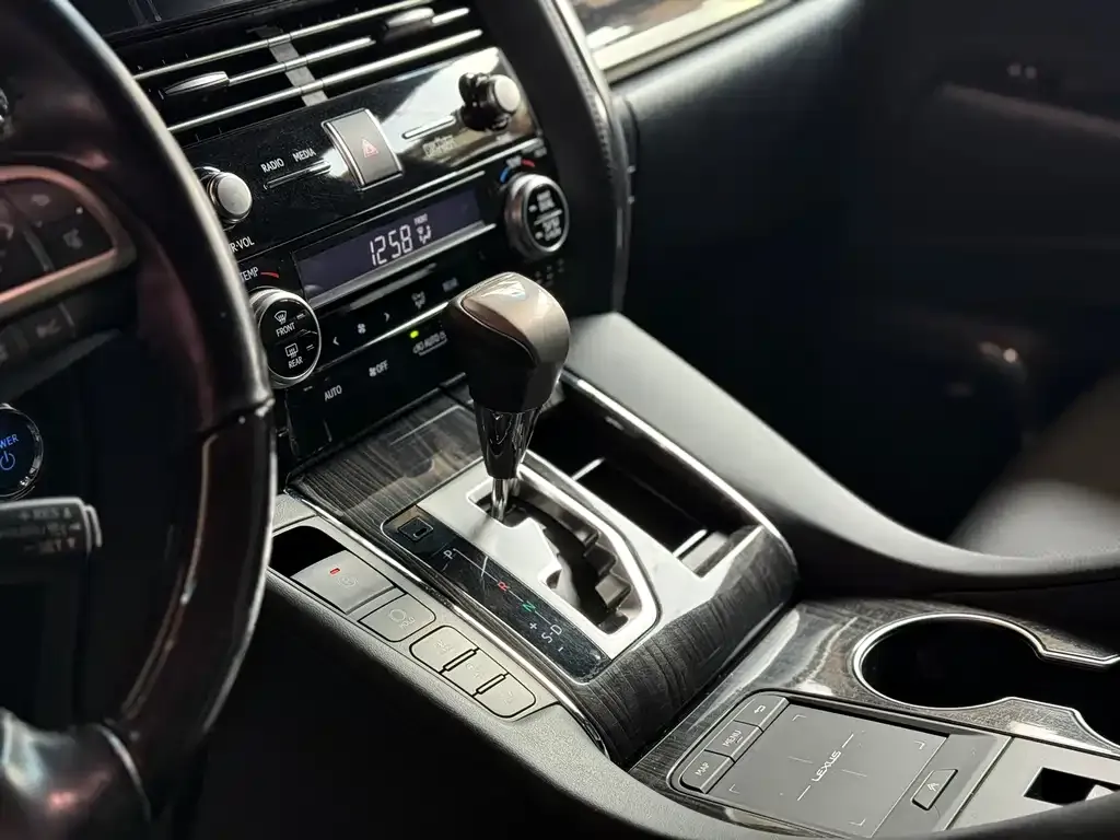 Lexus LM 2021 из CN, фото 4