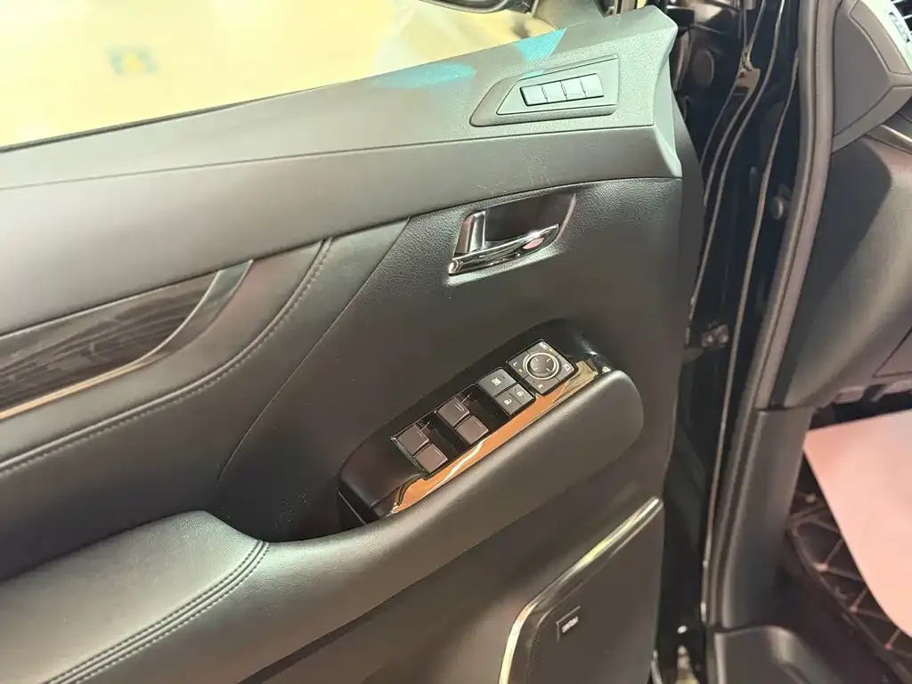 Lexus LM 2021 из CN, фото 5