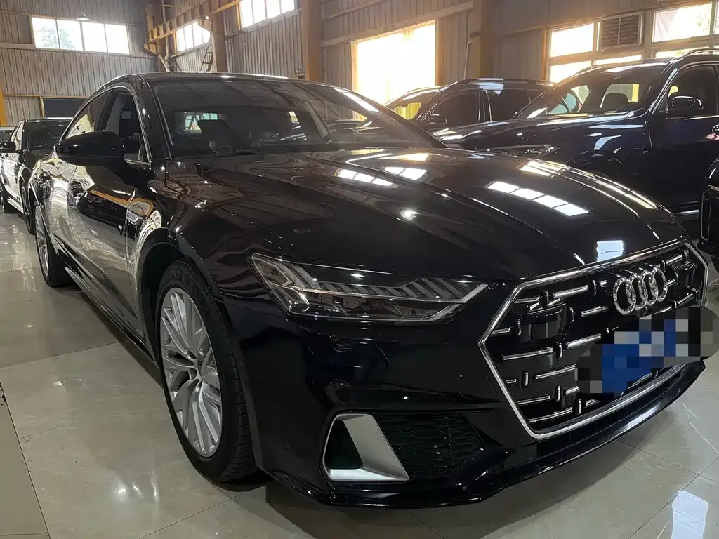 Audi A7L 2024 из CN, фото 10