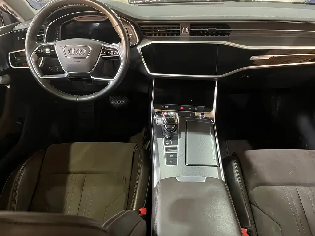 Audi A7L 2024 из CN, фото 5