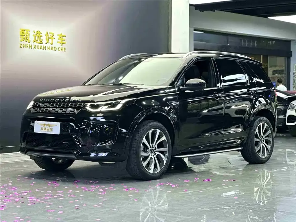 Land Rover Discovery Sport — фото 1