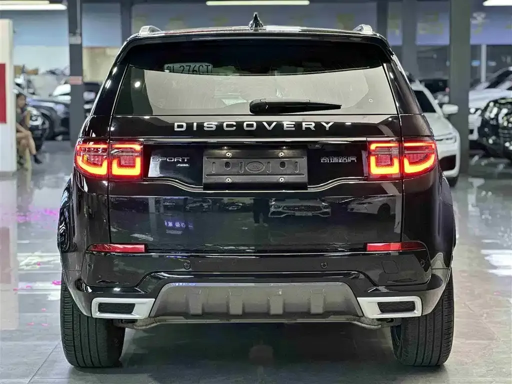 Land Rover Discovery Sport — фото 8