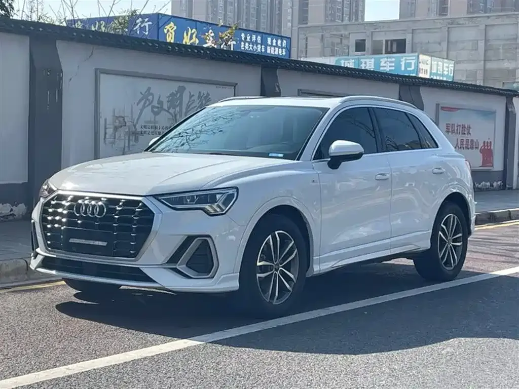 Audi Q3 2021 из CN, фото 1