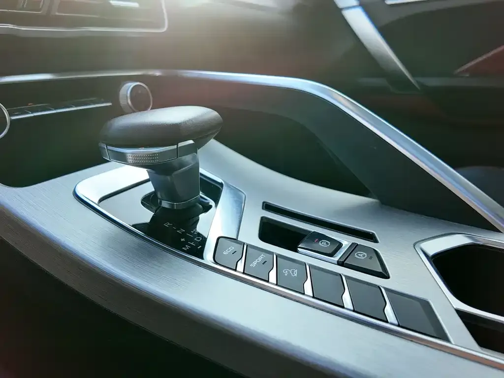 Geely Binyue 2022 из CN, фото 5