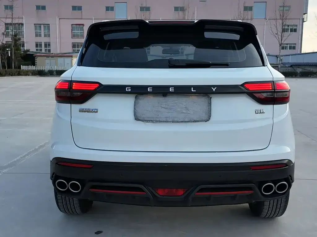 Geely Binyue 2022 из CN, фото 2