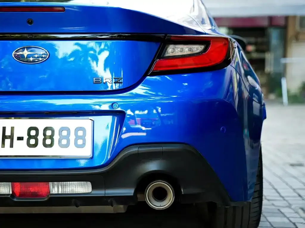 Subaru BRZ 2023 из CN, фото 2