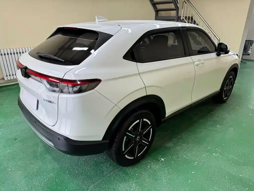 Honda Vezel 2024 из CN, фото 3