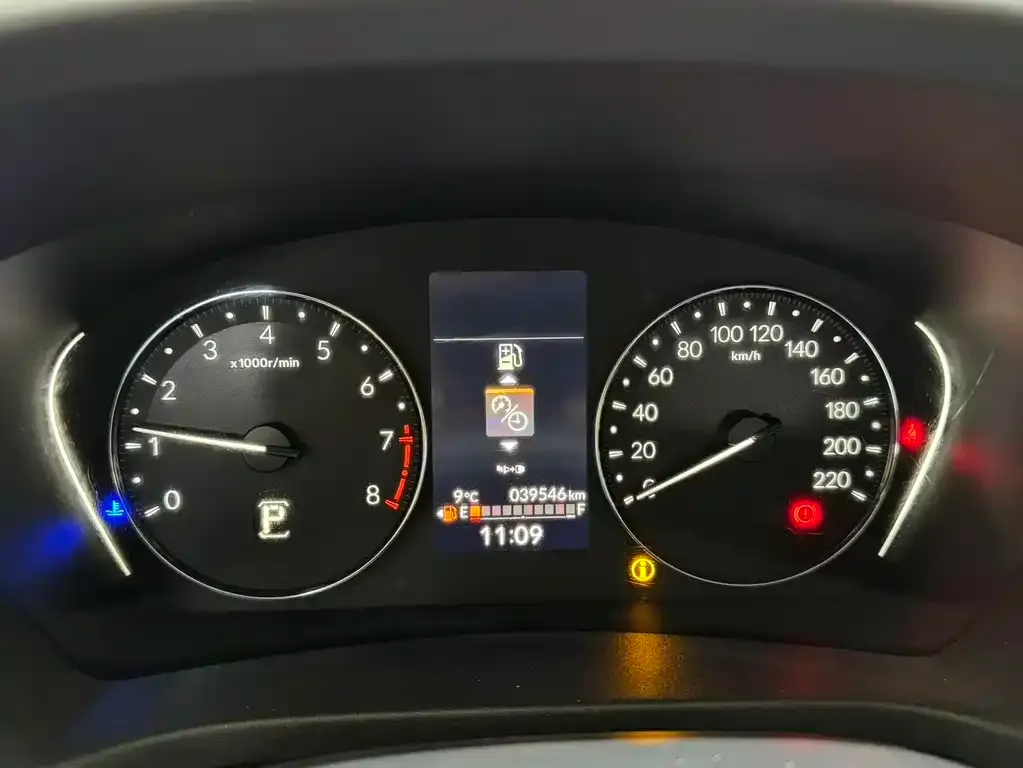 Honda Vezel 2024 из CN, фото 8