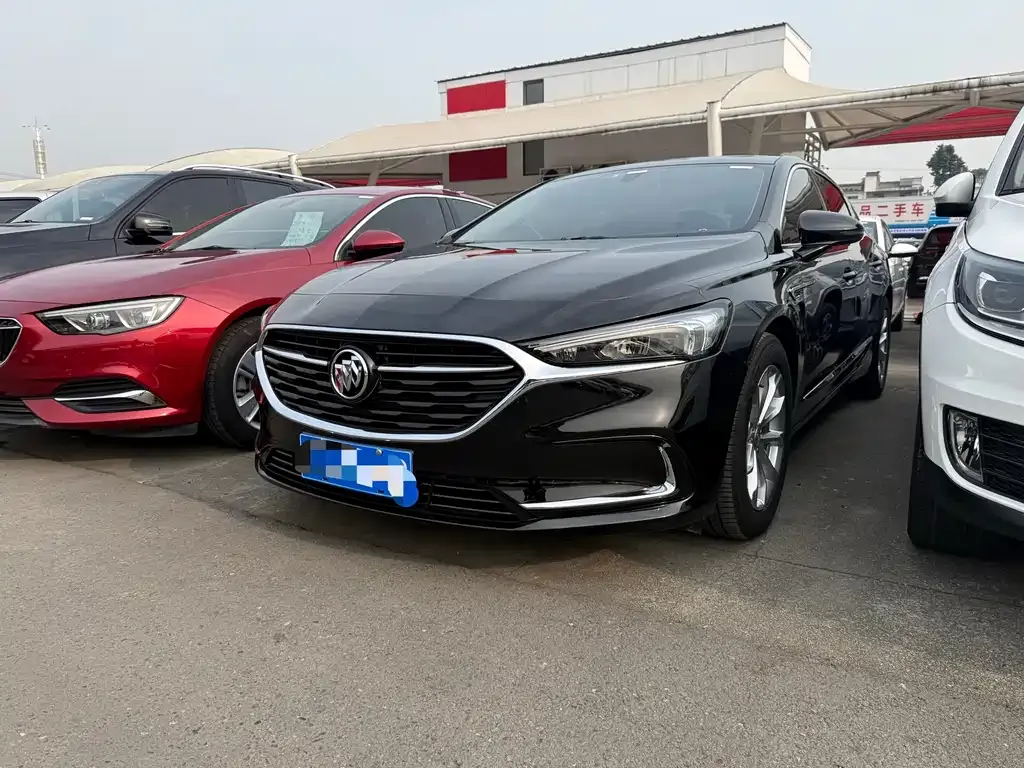 Buick LaCrosse 2022 из CN, фото 1
