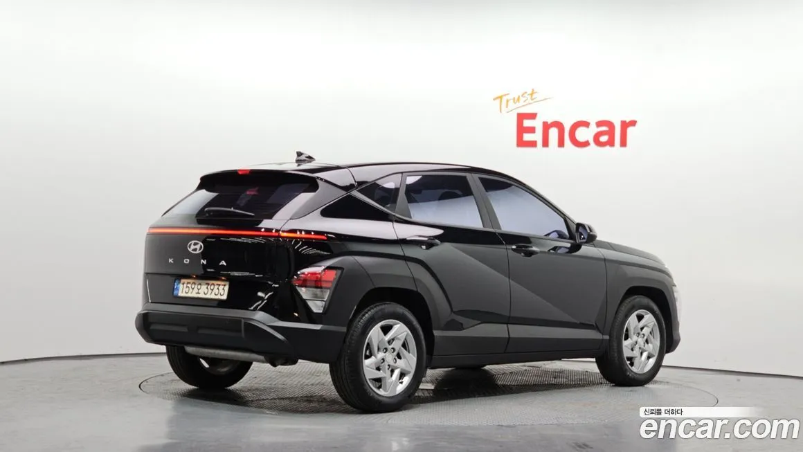 Hyundai Kona 2023 из KR, фото 2