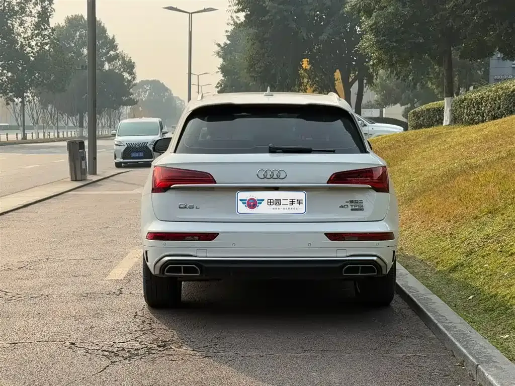 Audi Q5L 2023 из CN, фото 8