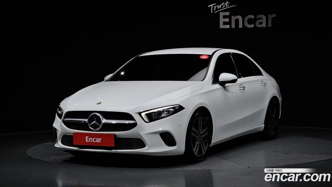 Mercedes-Benz A-Class — фото 1