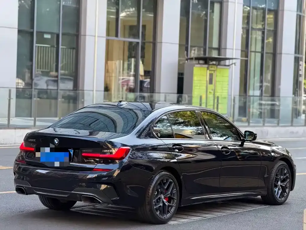 BMW 3 Series 2021 из CN, фото 6