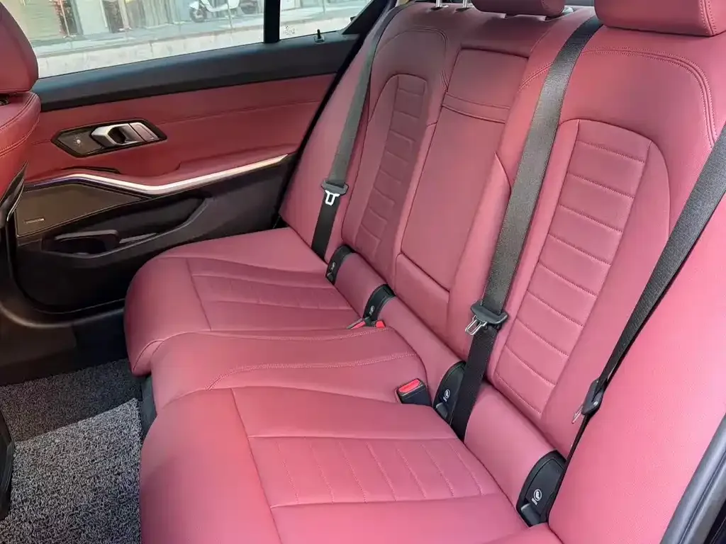 BMW 3 Series 2021 из CN, фото 3