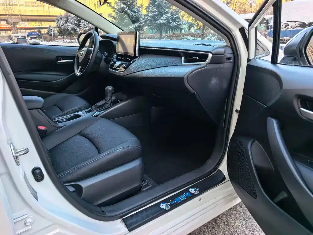 Toyota Corolla 2022 из CN, фото 7