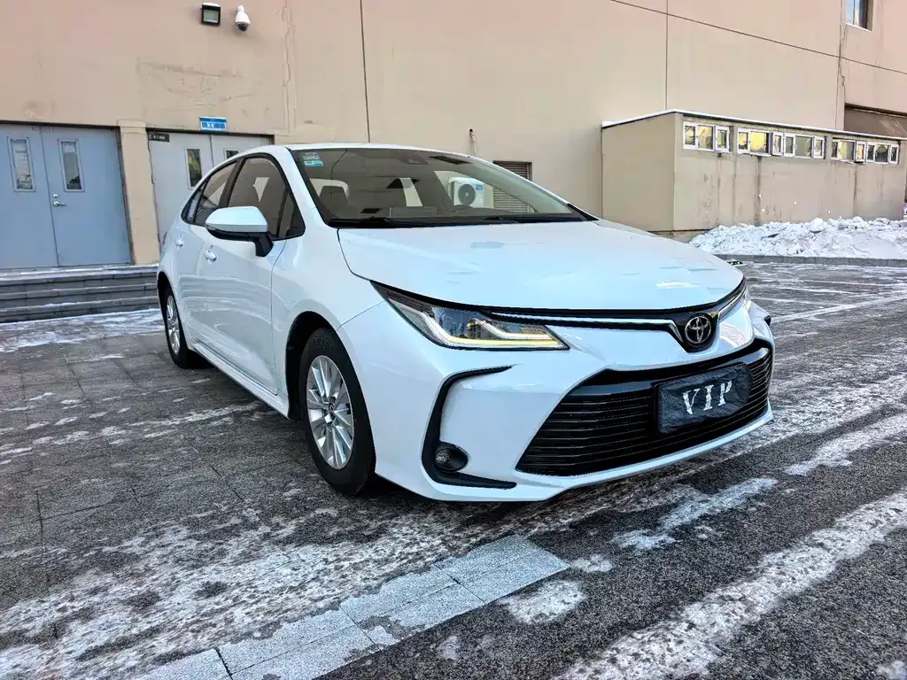 Toyota Corolla 2022 из CN, фото 10