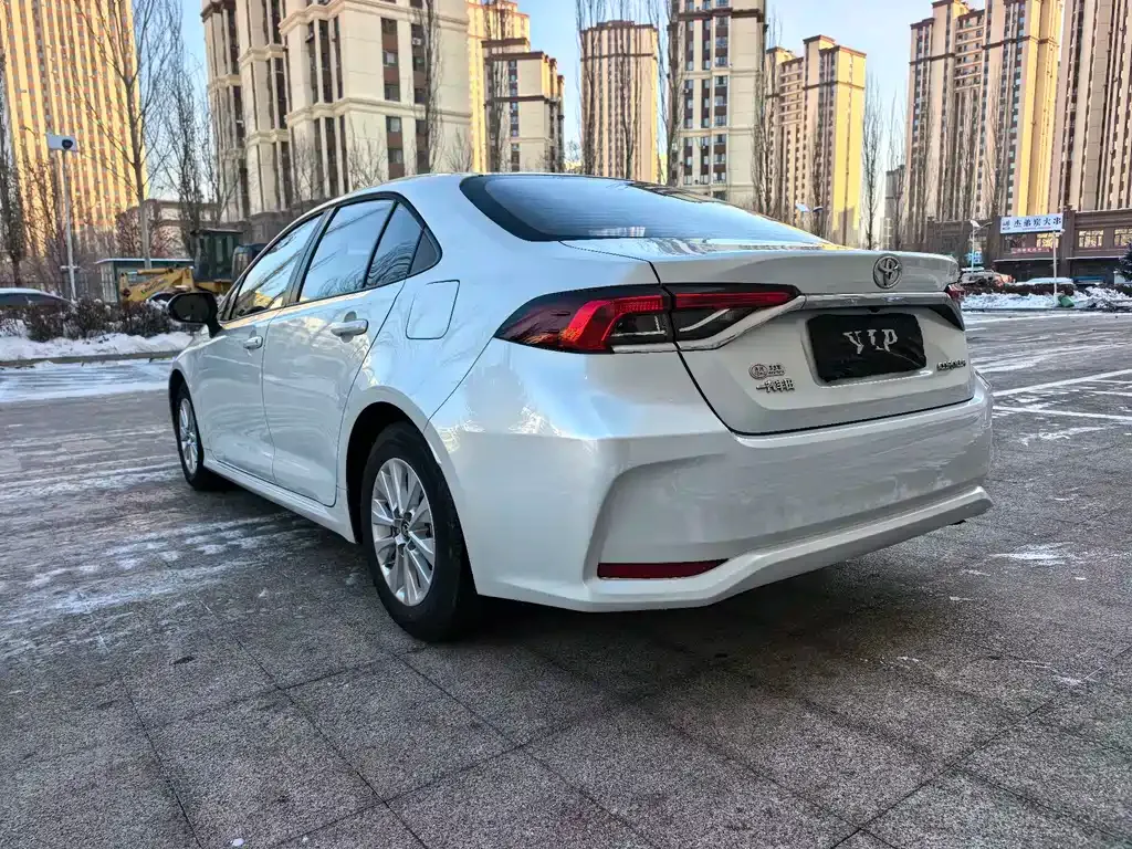 Toyota Corolla 2022 из CN, фото 8
