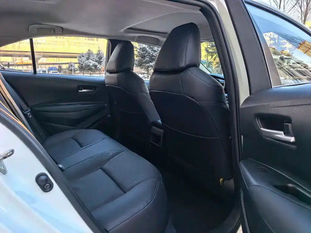 Toyota Corolla 2022 из CN, фото 5
