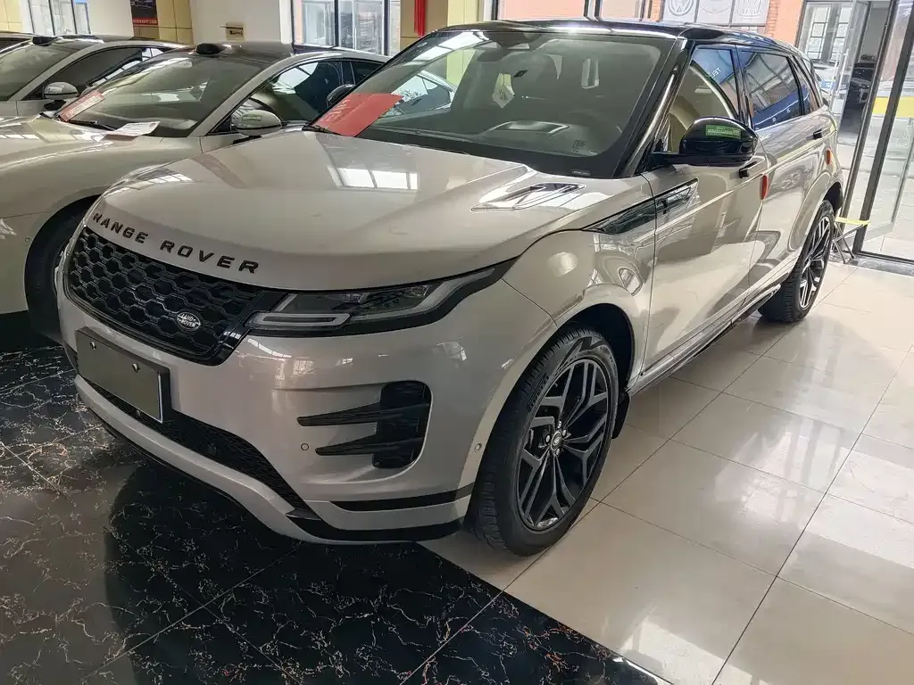 Land Rover Evoque — фото 1