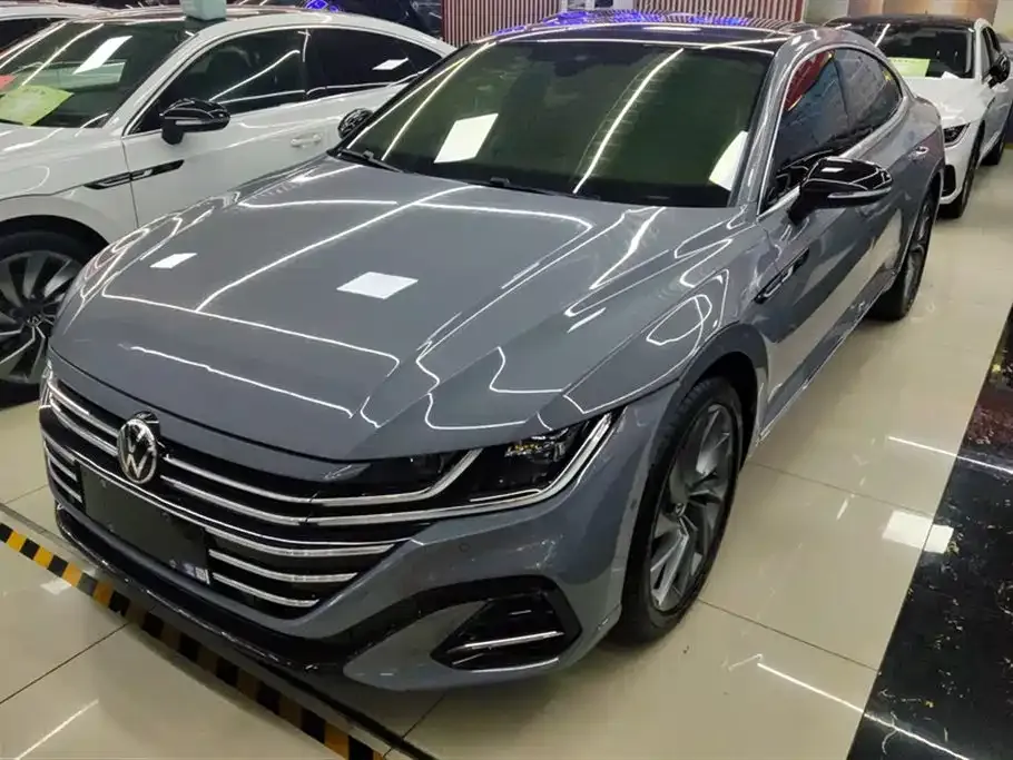 Volkswagen CC 2023 из CN, фото 1
