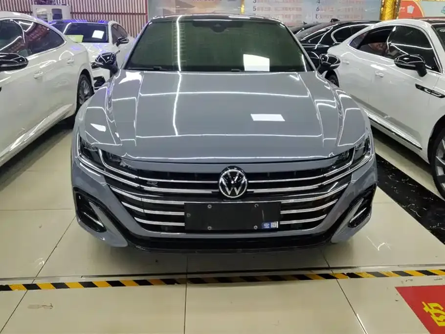 Volkswagen CC 2023 из CN, фото 7