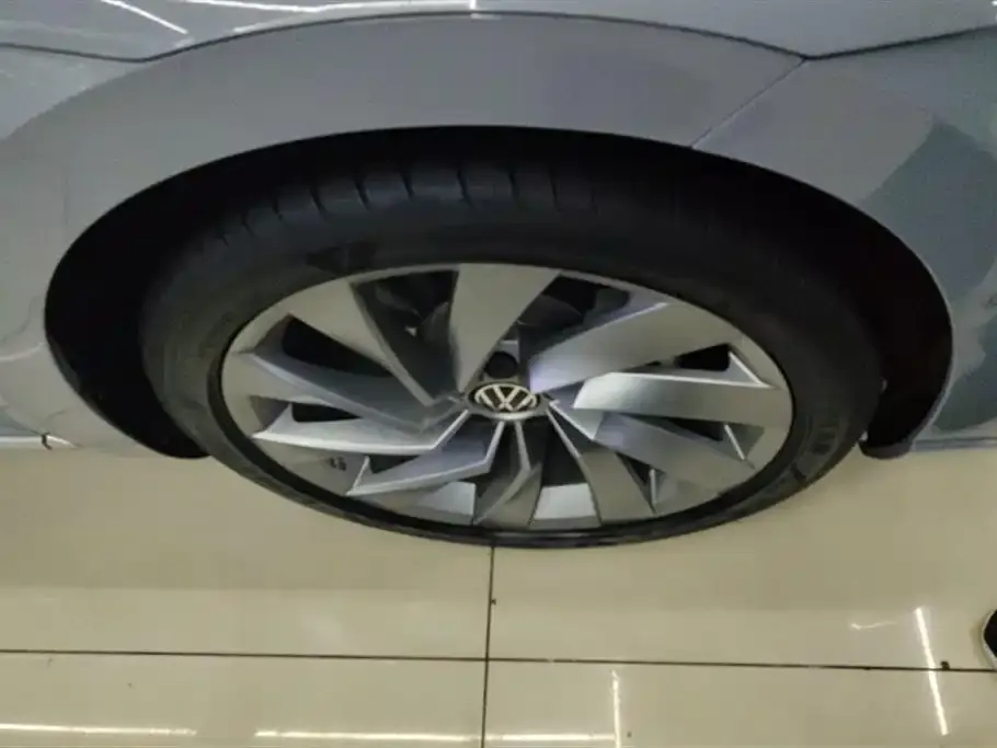 Volkswagen CC 2023 из CN, фото 6