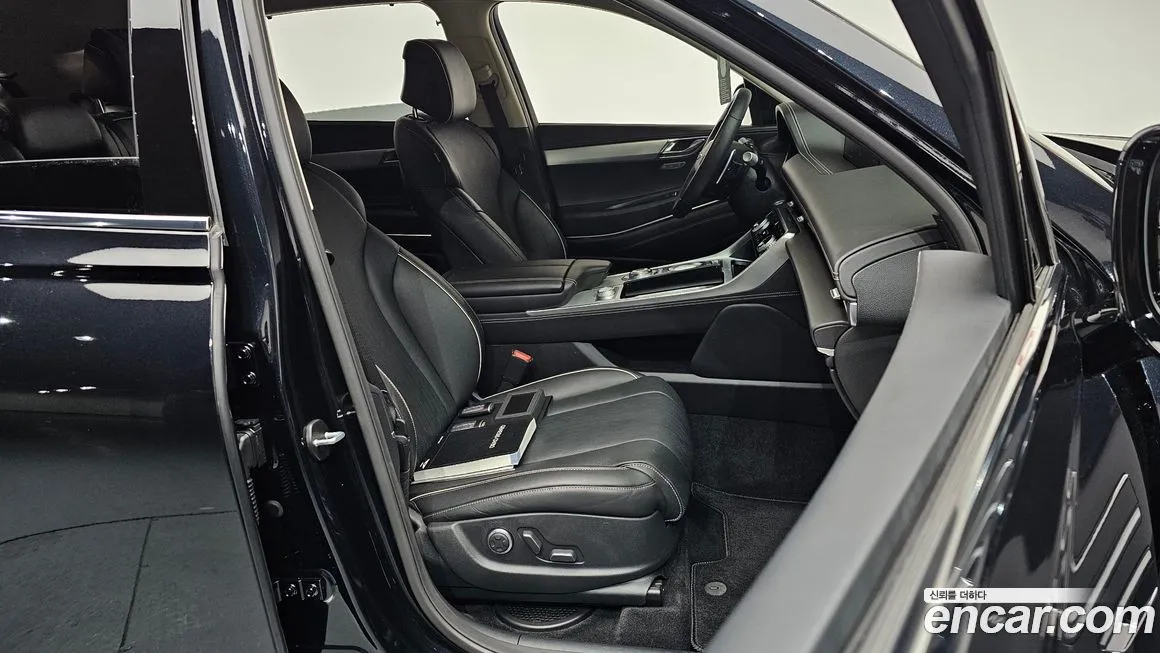 Genesis GV80 — фото 10