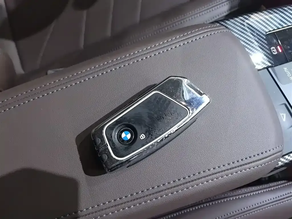 [object Object] iX1 2025 из CN, фото 9