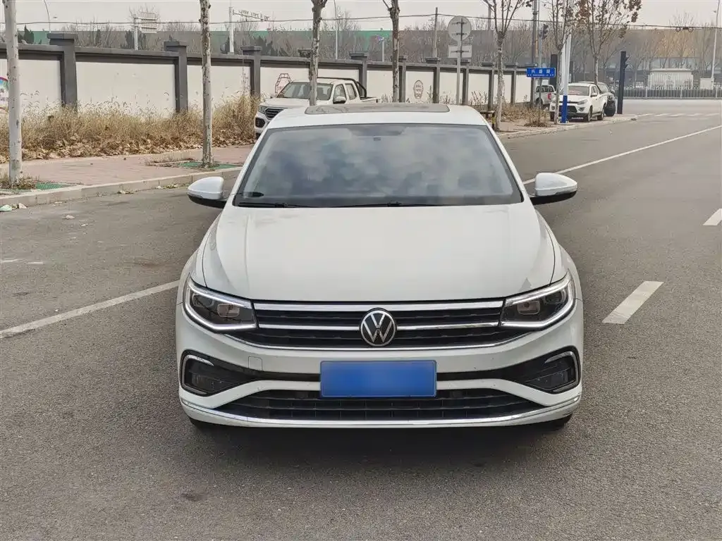 Volkswagen Bora 2024 из CN, фото 3