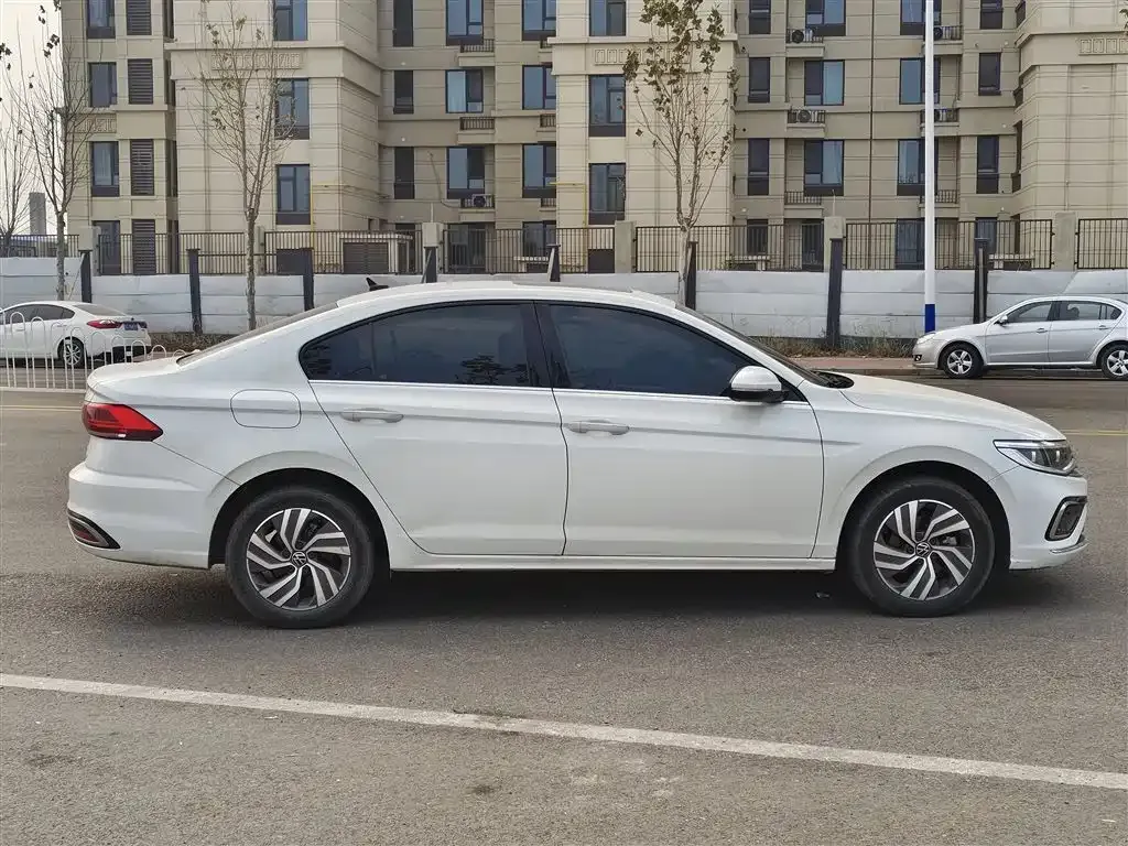 Volkswagen Bora 2024 из CN, фото 7