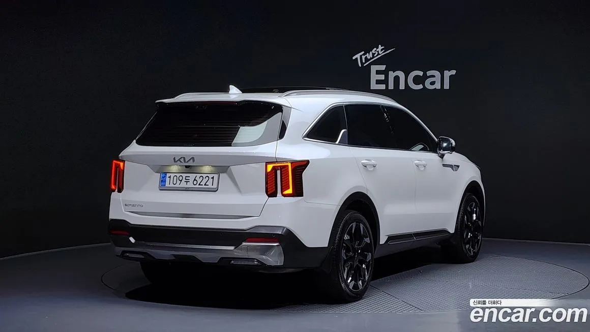 Kia Sorento — фото 2