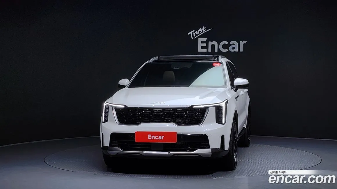 Kia Sorento — фото 3