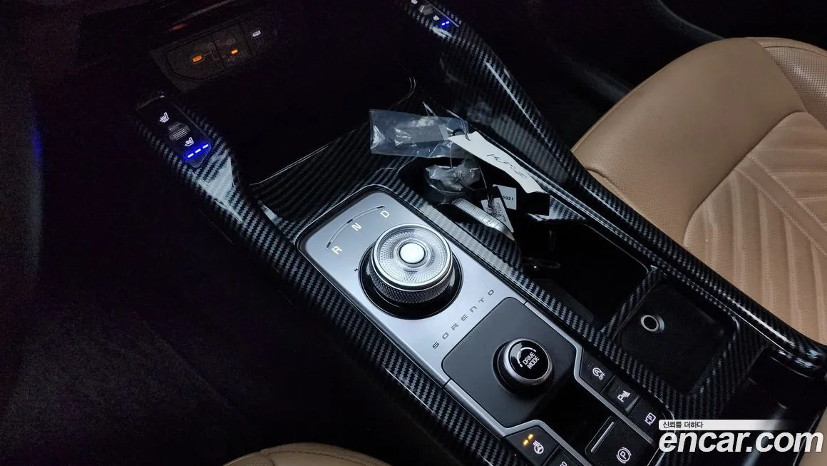 Kia Sorento — фото 9